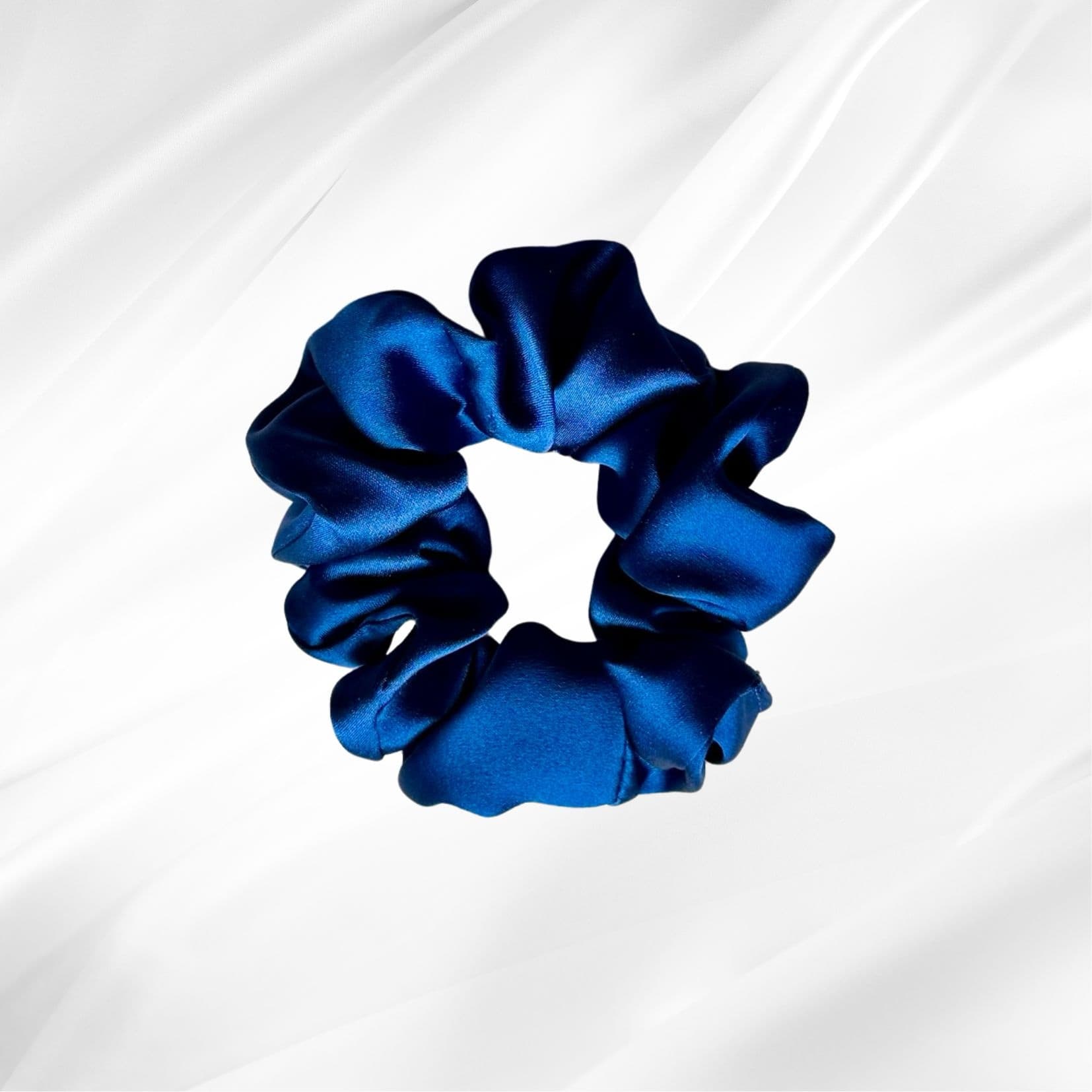 ROYAL BLUE – hedvábná scrunchie KLASIK - View 1