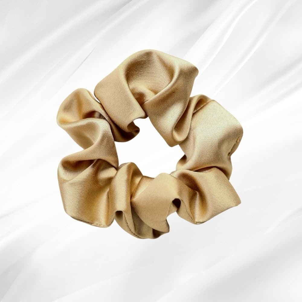 GOLD SUNRISE – Zlatá hedvábná scrunchie KLASIK - View 1